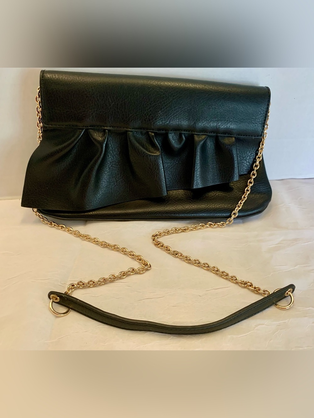 “Sole Society”Black Ruffled Leather Crossbody Bag with Gold Chain